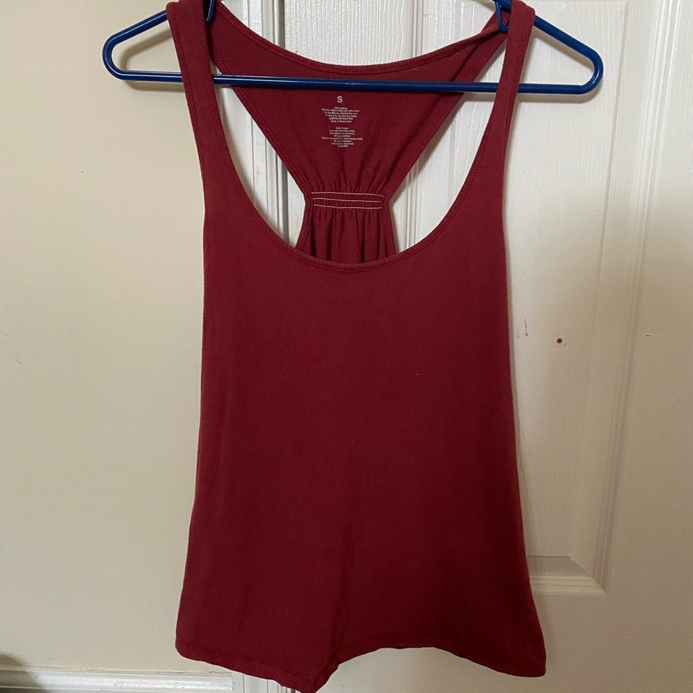 Red Boxercraft tank